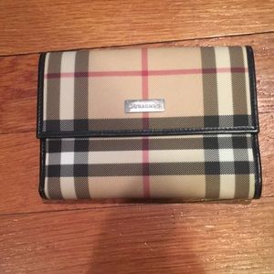 Burberry wallet